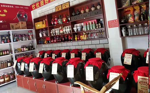 散酒加盟哪個牌子好？散酒加盟店怎么開？0投入散酒加盟店模式